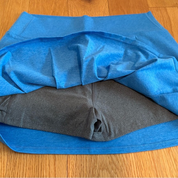 Vuori Halo Performance Skirt - Picture 3 of 5